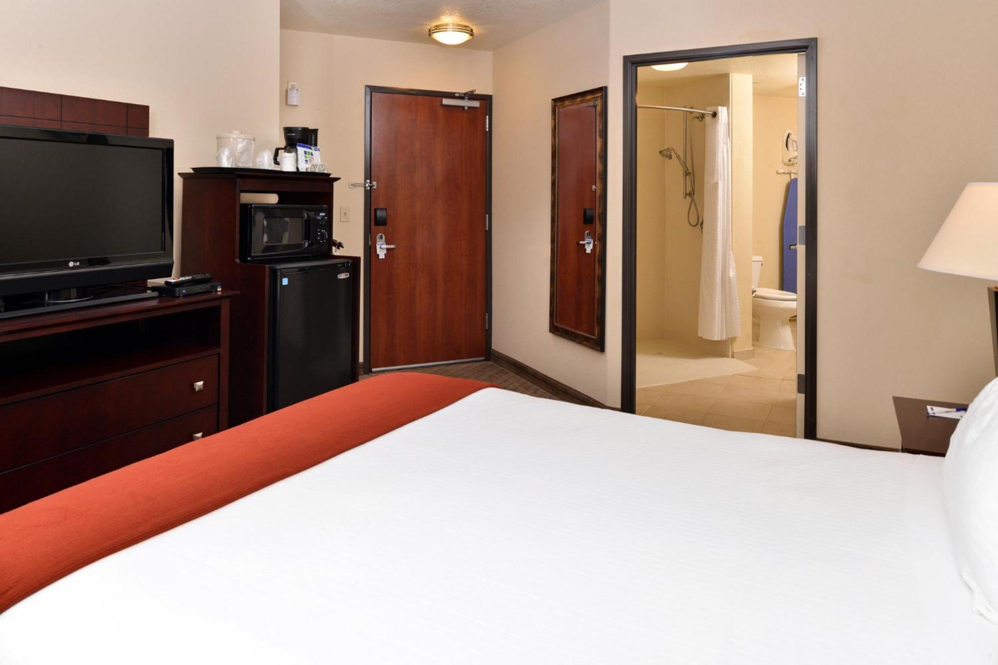 Holiday Inn Express Portland South - Lake Oswego By Ihg Esterno foto